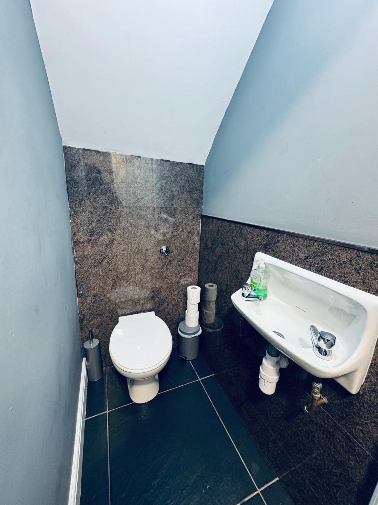 Queens Townhouse - 4 Bed ไวท์เฮเวน ภายนอก รูปภาพ